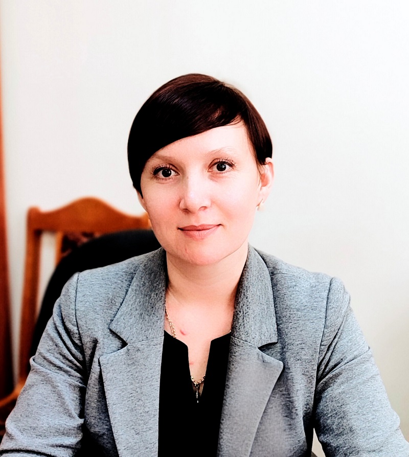 МЕДВЕДЕВА  Марина Валентиновна.